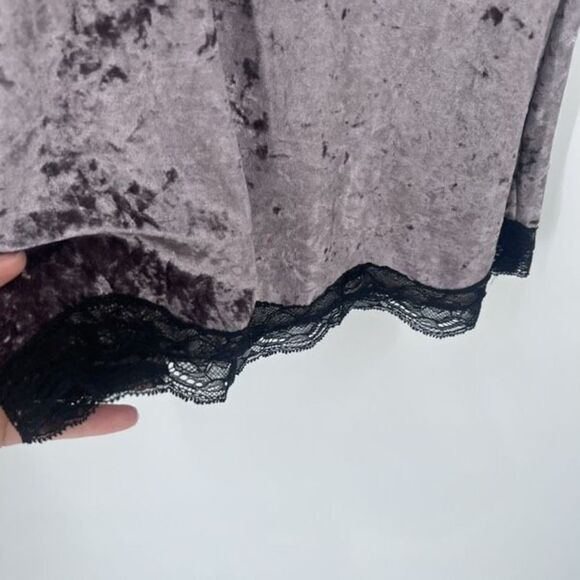 Essue Champagne Velvet Lace Slip Spaghetti Strap Mini Dress Size Small - Picture 5 of 10